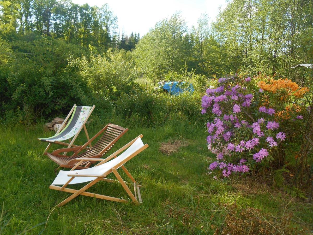 Au Val Des Meuris Bed & Breakfast Taintrux Екстериор снимка